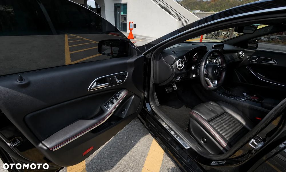 Mercedes-Benz CLA - 7