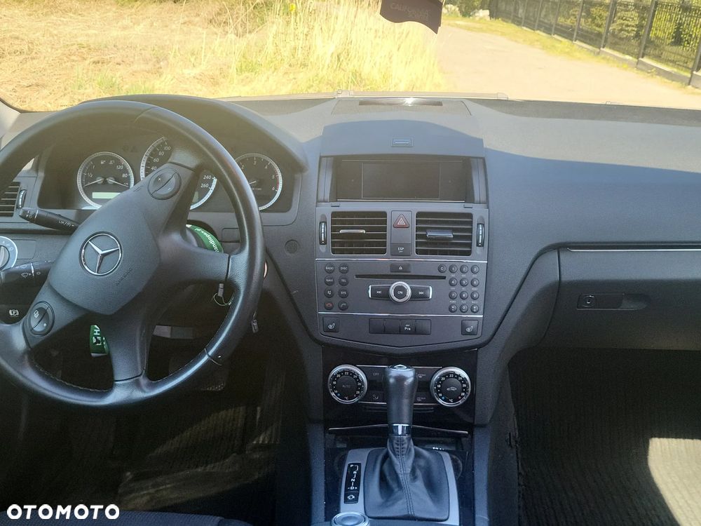Mercedes-Benz Klasa C 200 CDI DPF Automatik BlueEFFICIENCY - 9