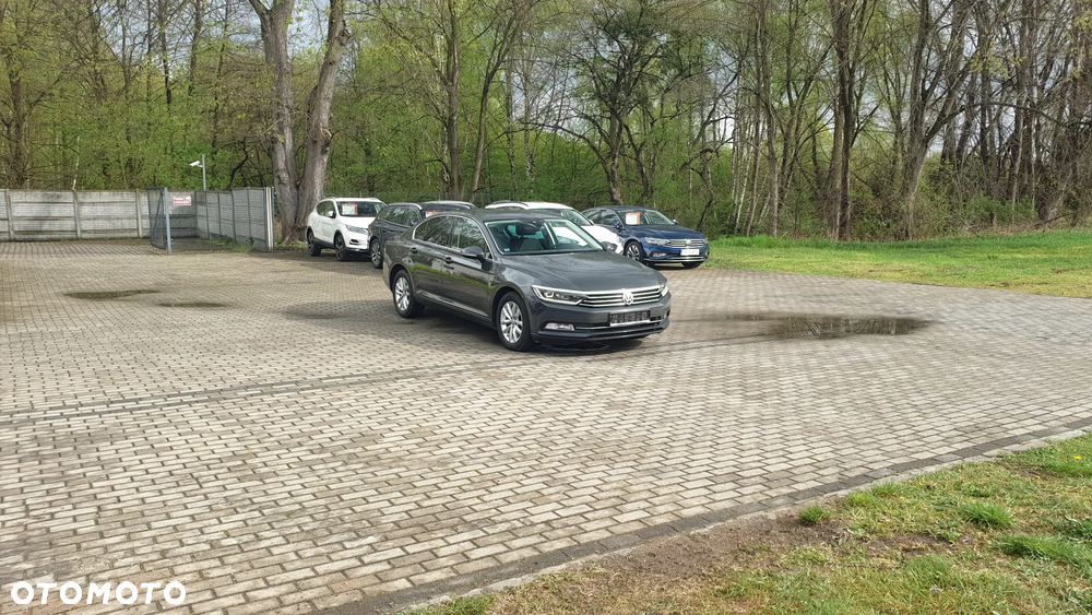 Volkswagen Passat 2.0 TDI BMT Comfortline - 37