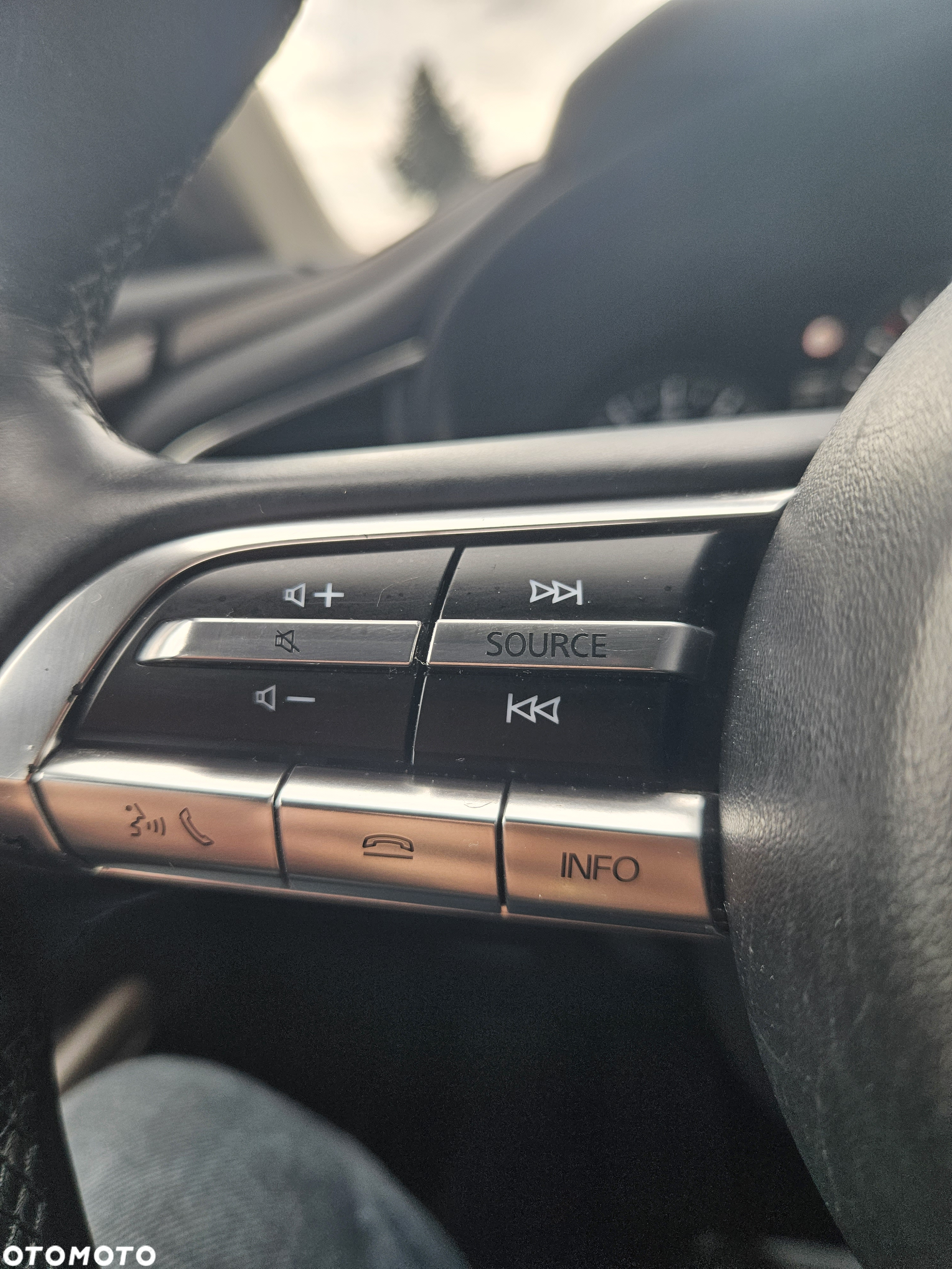 Mazda CX-30 SKYACTIV-X 2.0 M-Hybrid - 11