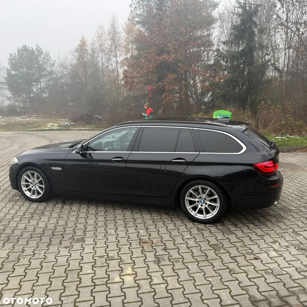 BMW Seria 5 520d xDrive Luxury Line - 9