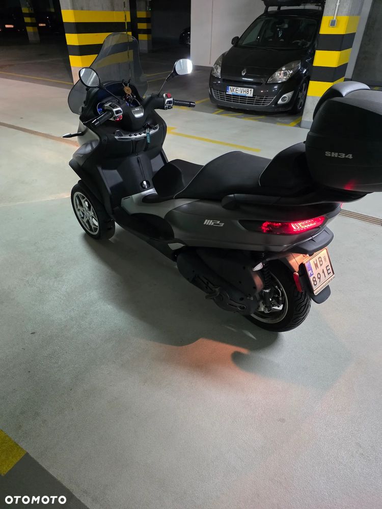 Piaggio MP-3 - 6