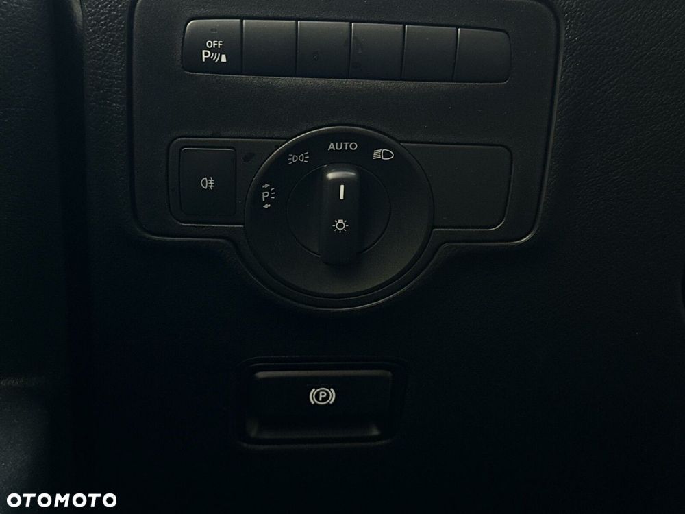 Mercedes-Benz Vito - 24