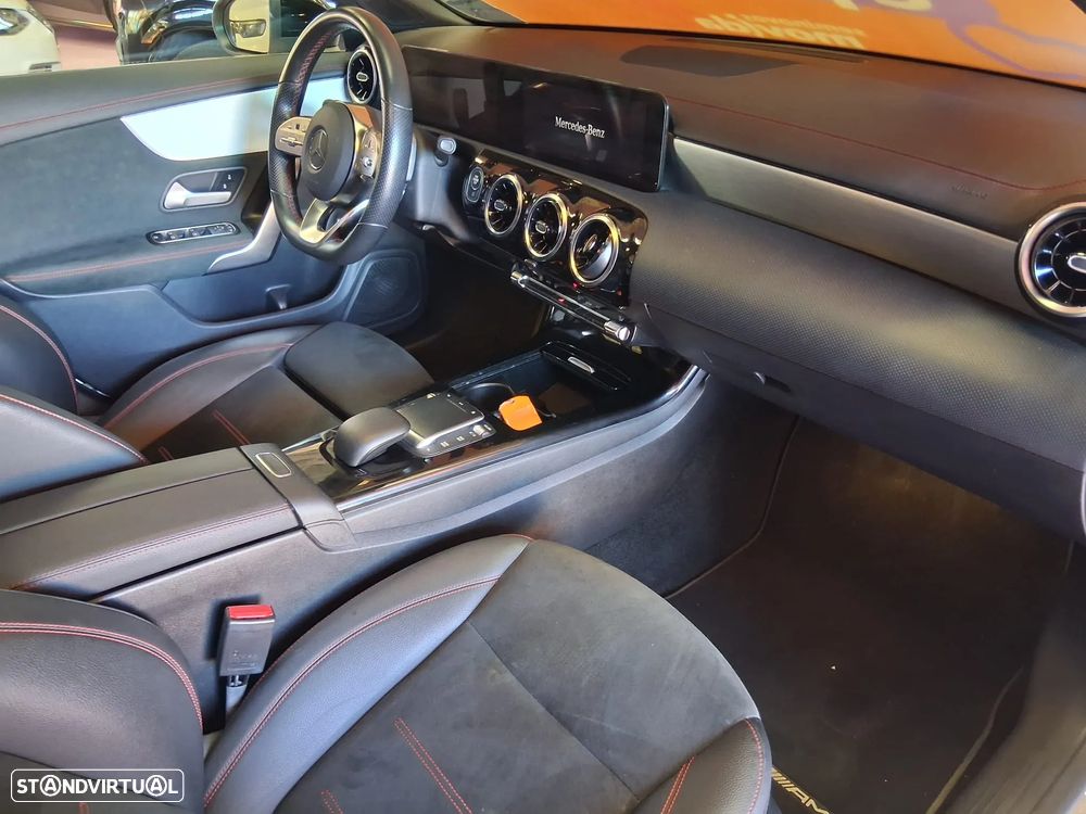 Mercedes-Benz CLA 180 d - 4