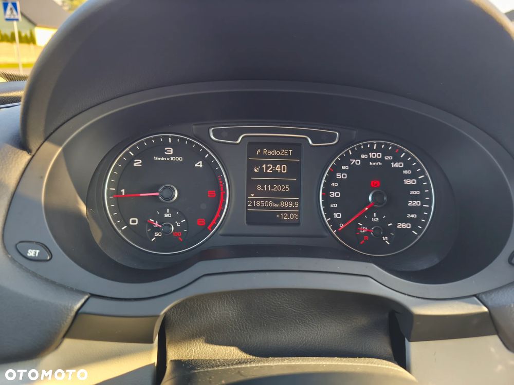 Audi Q3 2.0 TDI - 12