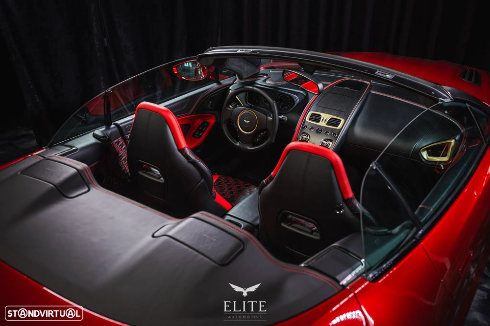 Aston Martin V12 Zagato Zagato - 14