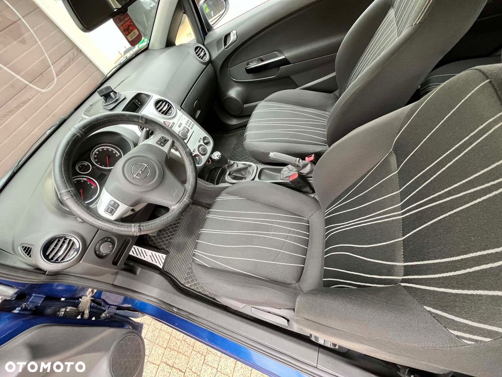 Opel Corsa - 7