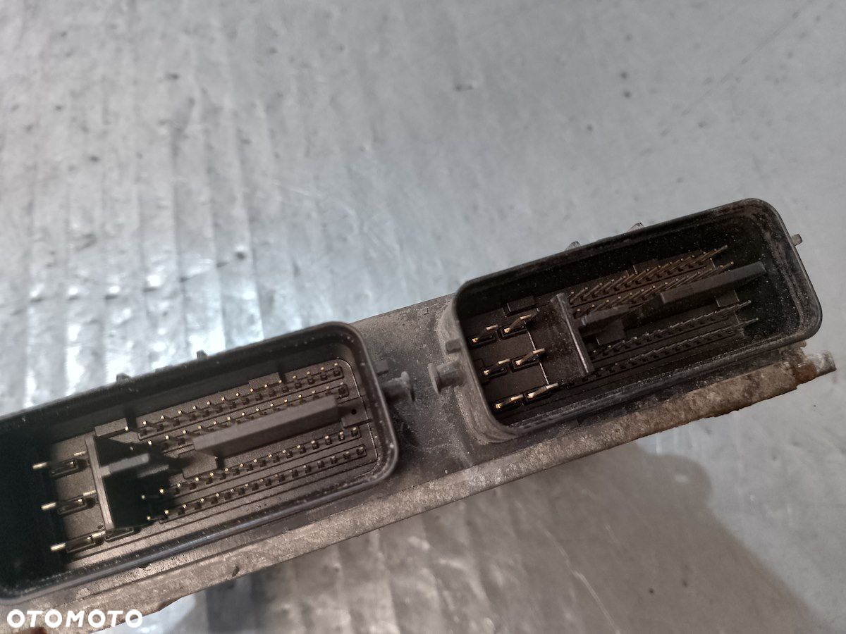 KOMPUTER, STEROWNIK MITSUBISHI COLT VI A1351502079  1860A302  E6T42485 1.3 - 4