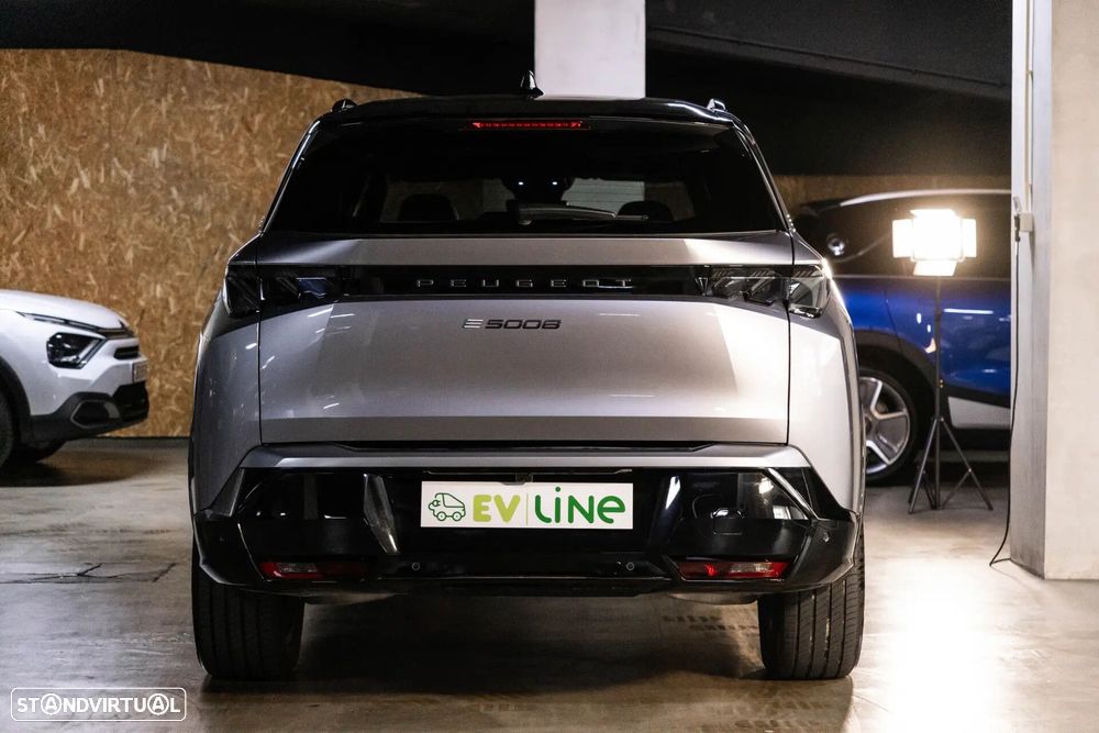Peugeot E-5008 73 kWh GT - 6