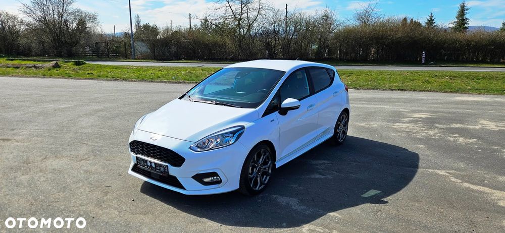 Ford Fiesta 1.1 S&S ST-LINE - 9