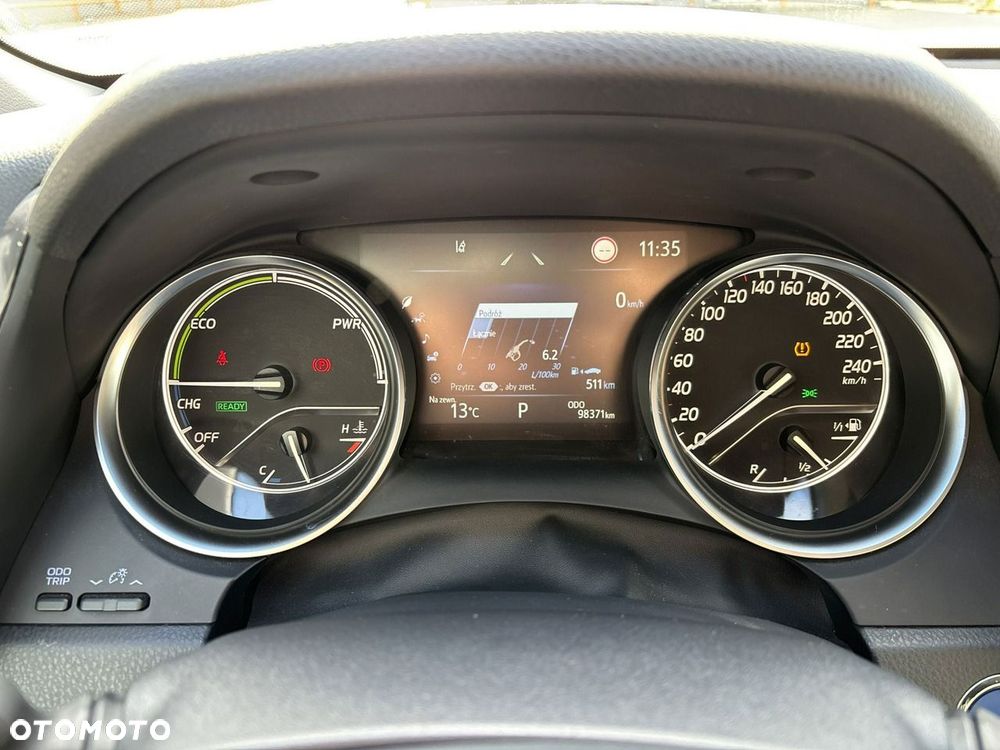 Toyota Camry 2.5 Hybrid Comfort CVT - 22
