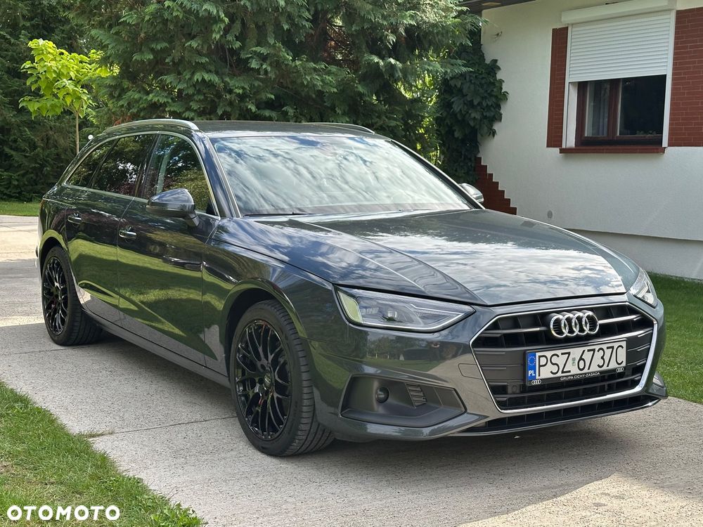 Audi A4 Avant 30 TDI S tronic - 1