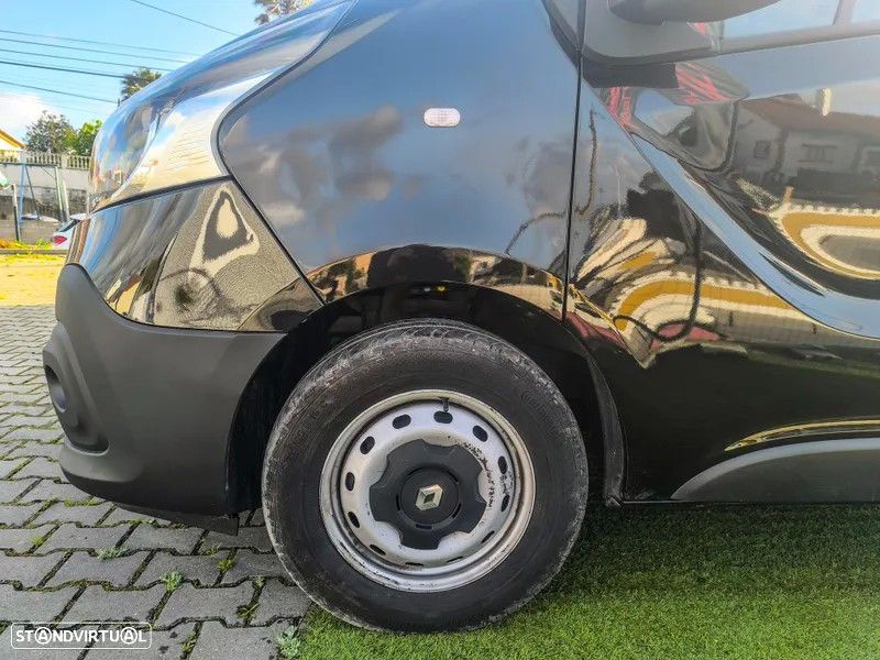 Renault Trafic 1.6 dCi L2H1 1.2T - 4