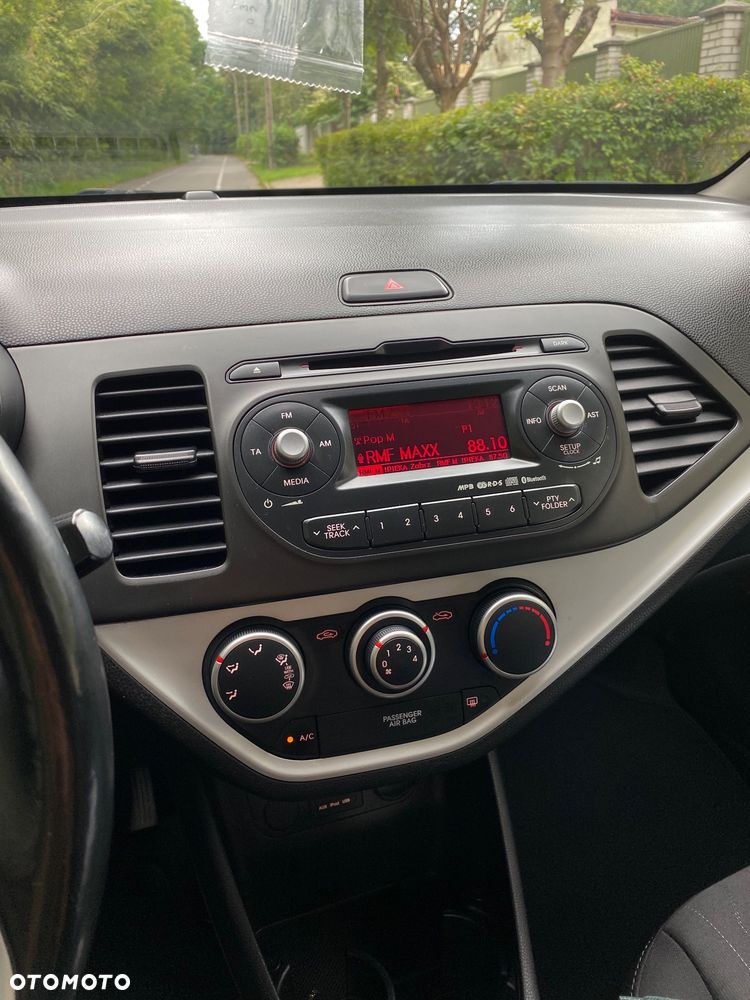 Kia Picanto 1.2 L - 10
