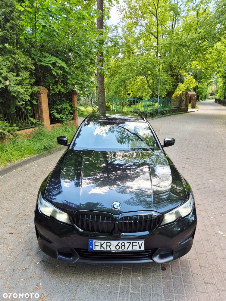 BMW Seria 3 320d Sport Line Shadow sport - 11