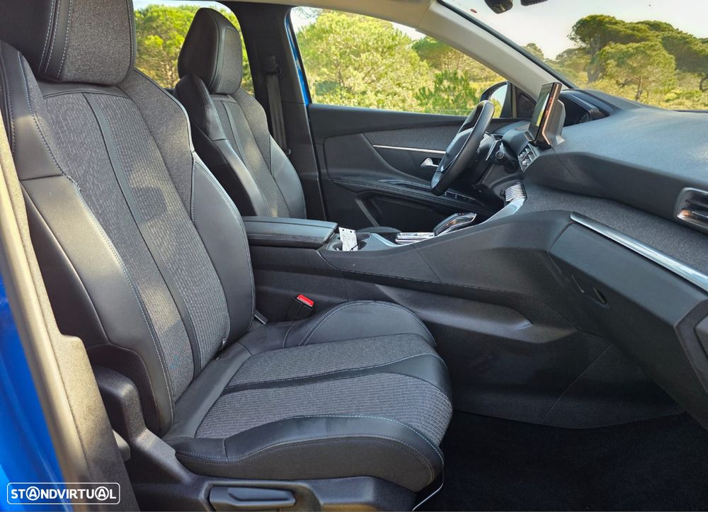 Peugeot 3008 1.6 Hybrid Allure Pack e-EAT8 - 20