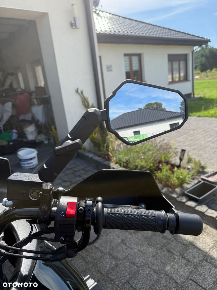 Suzuki V-STROM - 7