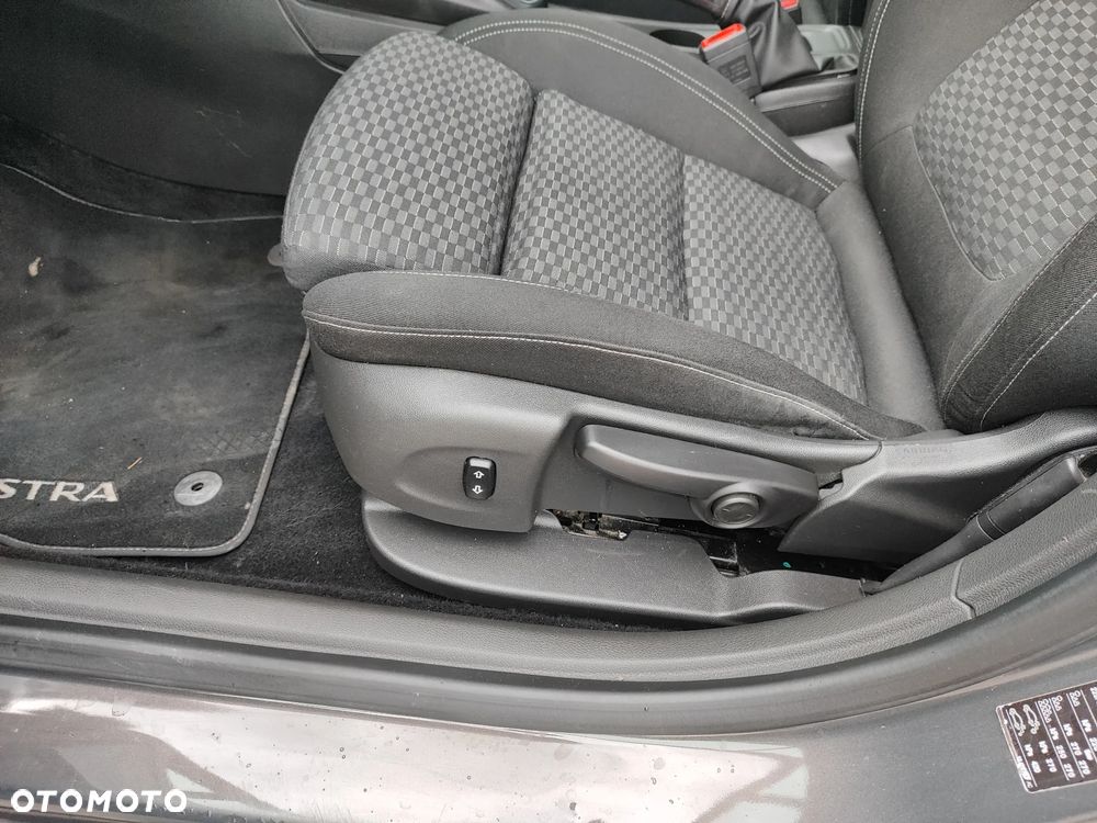 Opel Astra 1.4 Turbo Active - 17