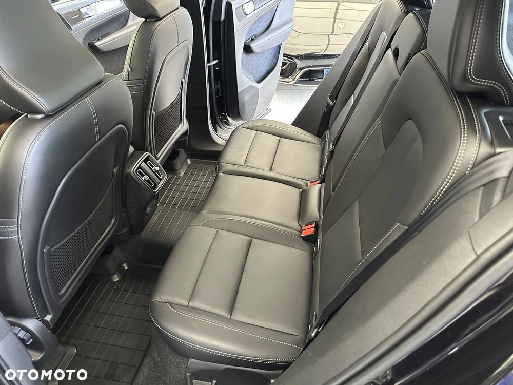 Volvo XC 40 T5 AWD Inscription - 8