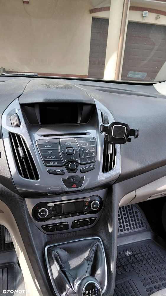 Ford Tourneo Connect - 5