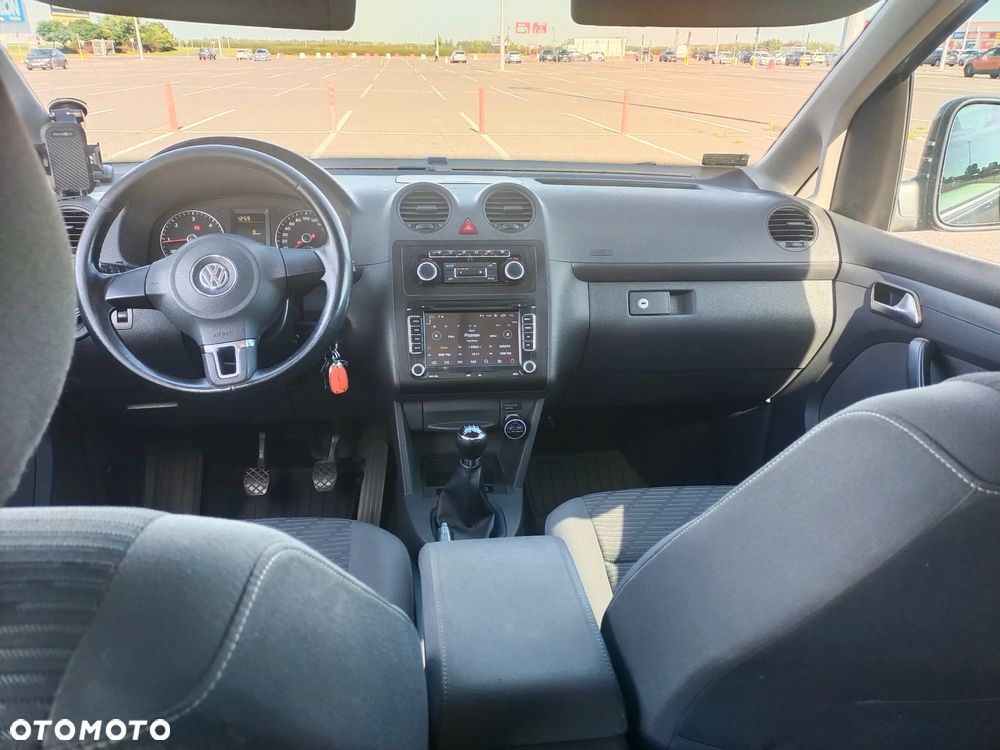 Volkswagen Caddy 2.0 TDI Comfortline - 12