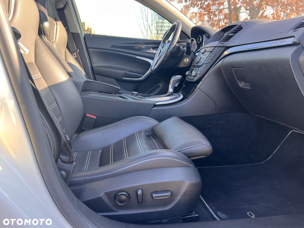 Opel Insignia - 29