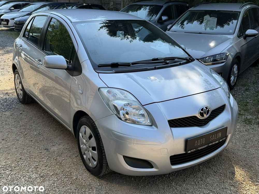 Toyota Yaris - 2