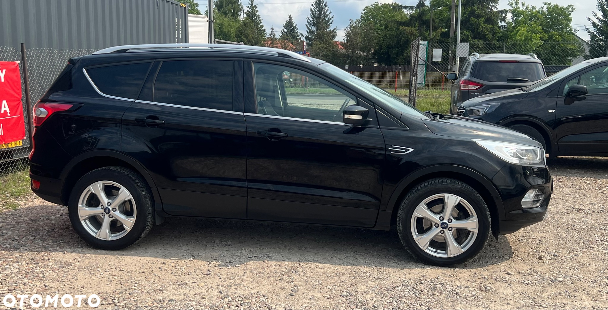 Ford Kuga 1.5 EcoBoost FWD Titanium - 35
