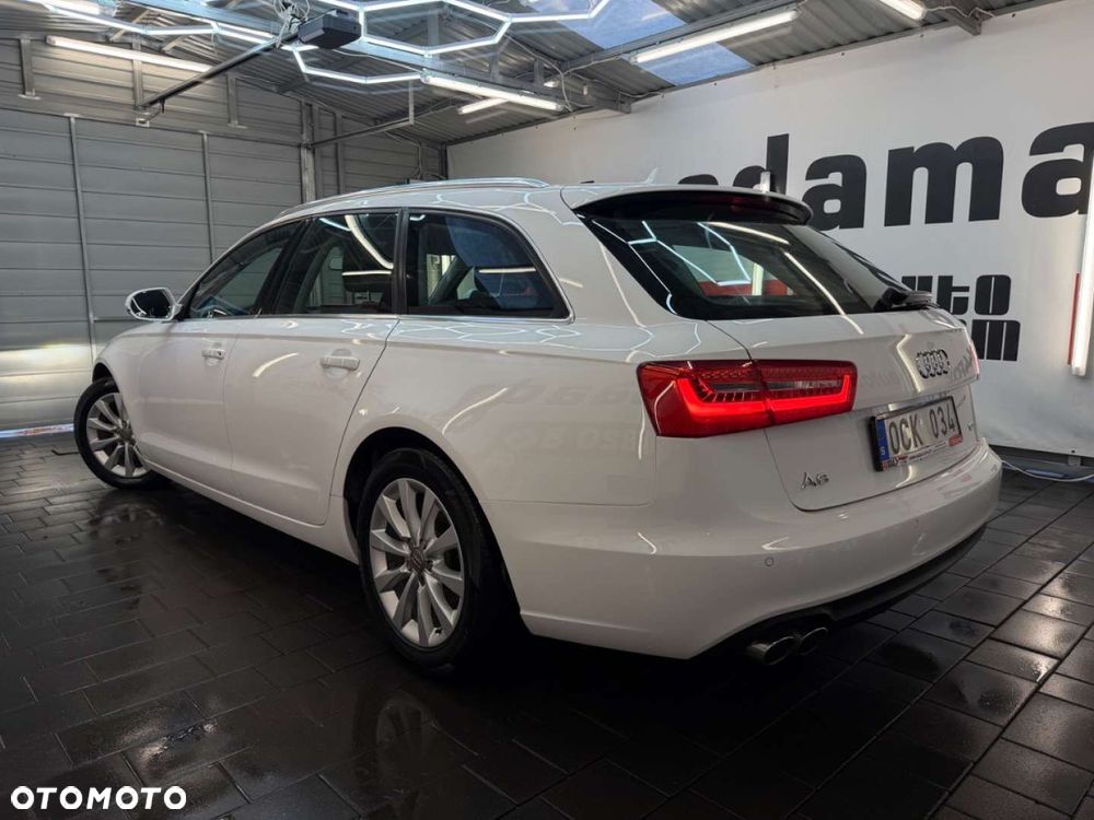 Audi A6 Avant - 13