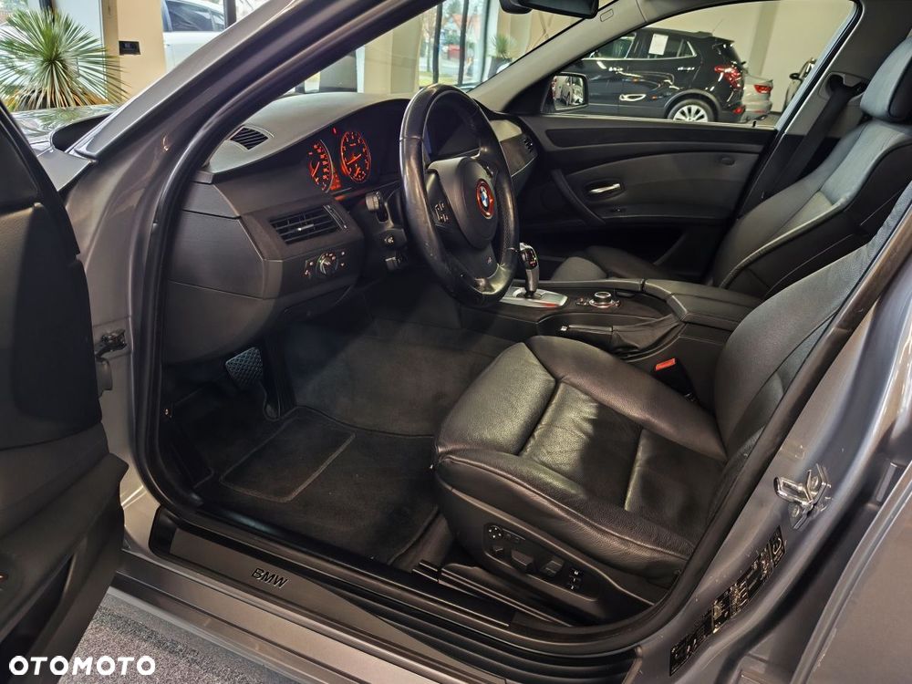 BMW Seria 5 525i Edition Exclusive - 6