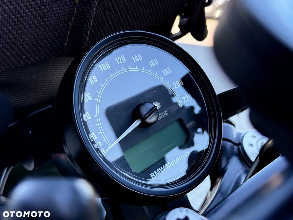 BMW R - 11