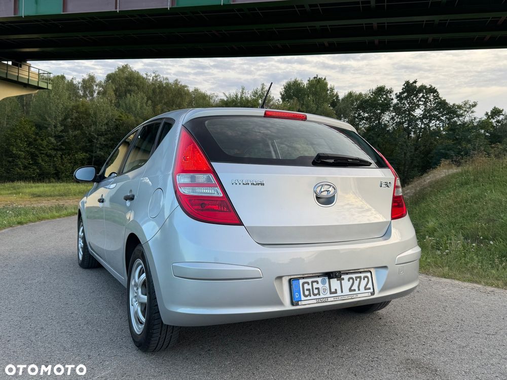 Hyundai i30 1.4 Blue Comfort - 15