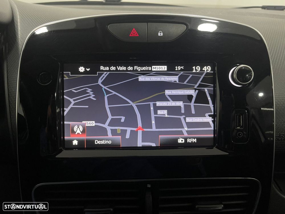 Renault Clio Sport Tourer 0.9 TCe Limited - 37