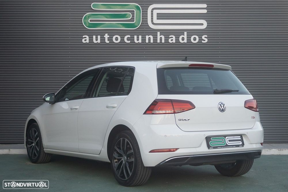 VW Golf 1.6 TDI Highline DSG - 5