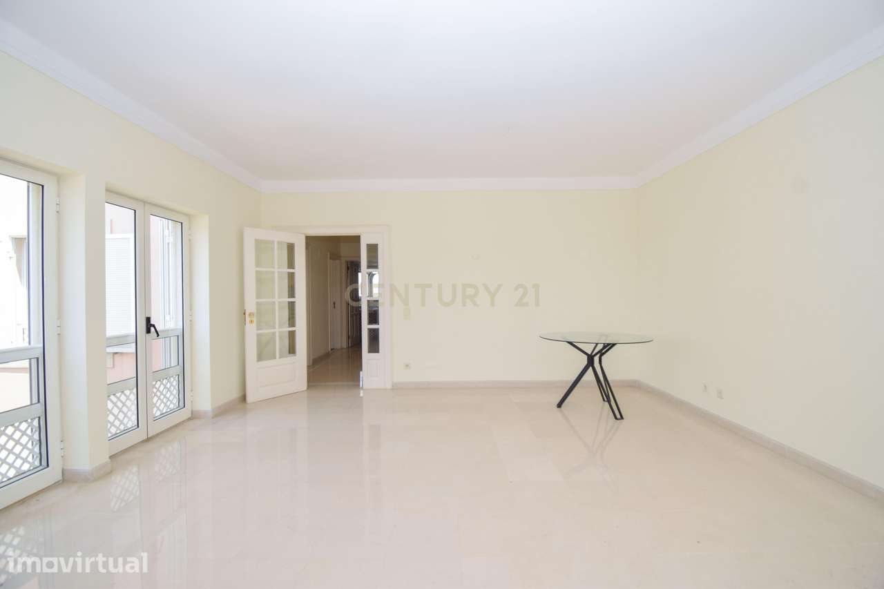 Apartamento, 90 m², Cascais e Estoril - Grande imagem: 3/32