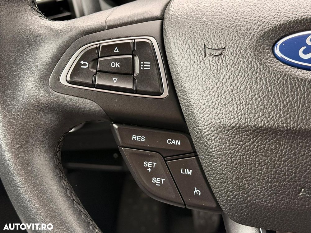 Ford EcoSport 1.0 EcoBoost Titanium - 26