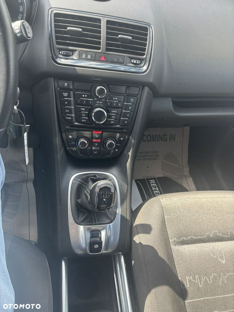 Opel Meriva - 24