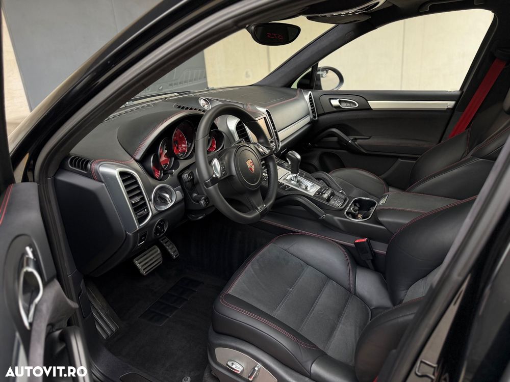 Porsche Cayenne GTS Tiptronic S - 5