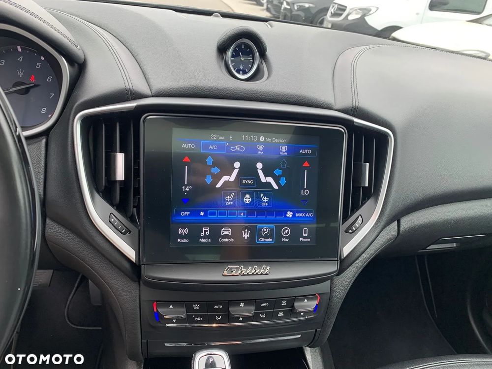 Maserati Ghibli S Q4 GranLusso - 17