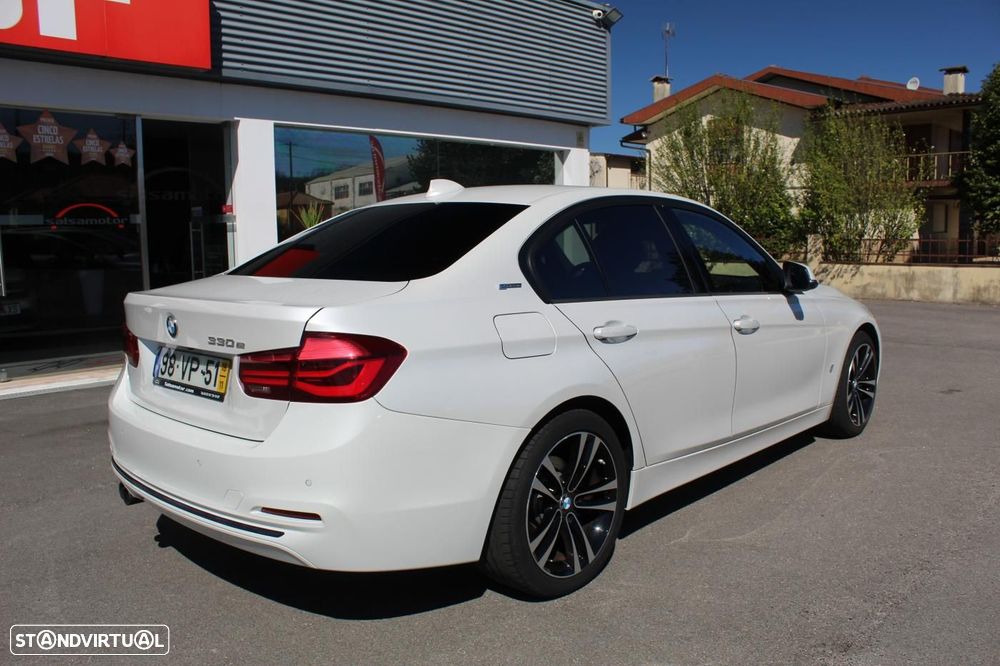 BMW 330 e iPerformance - 6