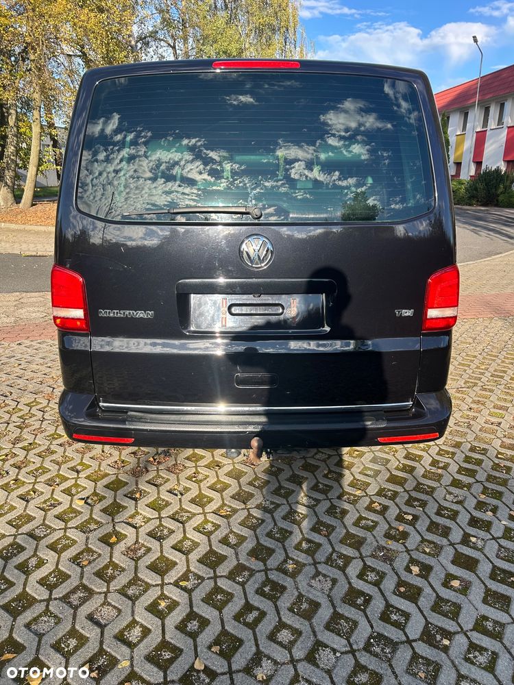 Volkswagen Multivan - 6