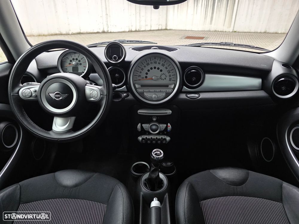 MINI Clubman Cooper - 34