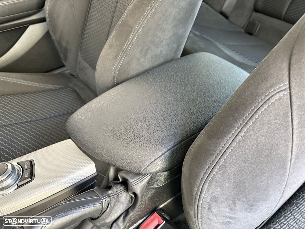 BMW 220 d Coupe Pack M Auto - 11