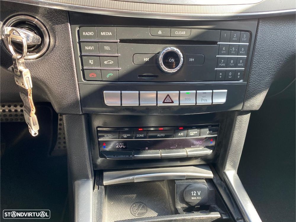 Mercedes-Benz E 250 BlueTEC Elegance 4-Matic - 19