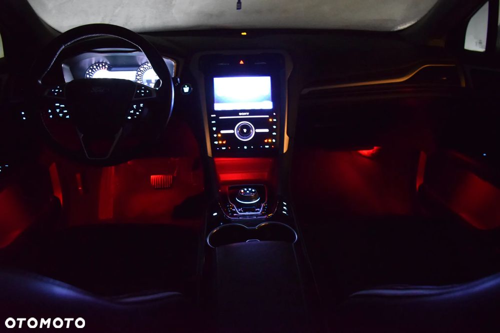 Ford Mondeo 2.0 EcoBlue VIGNALE - 18