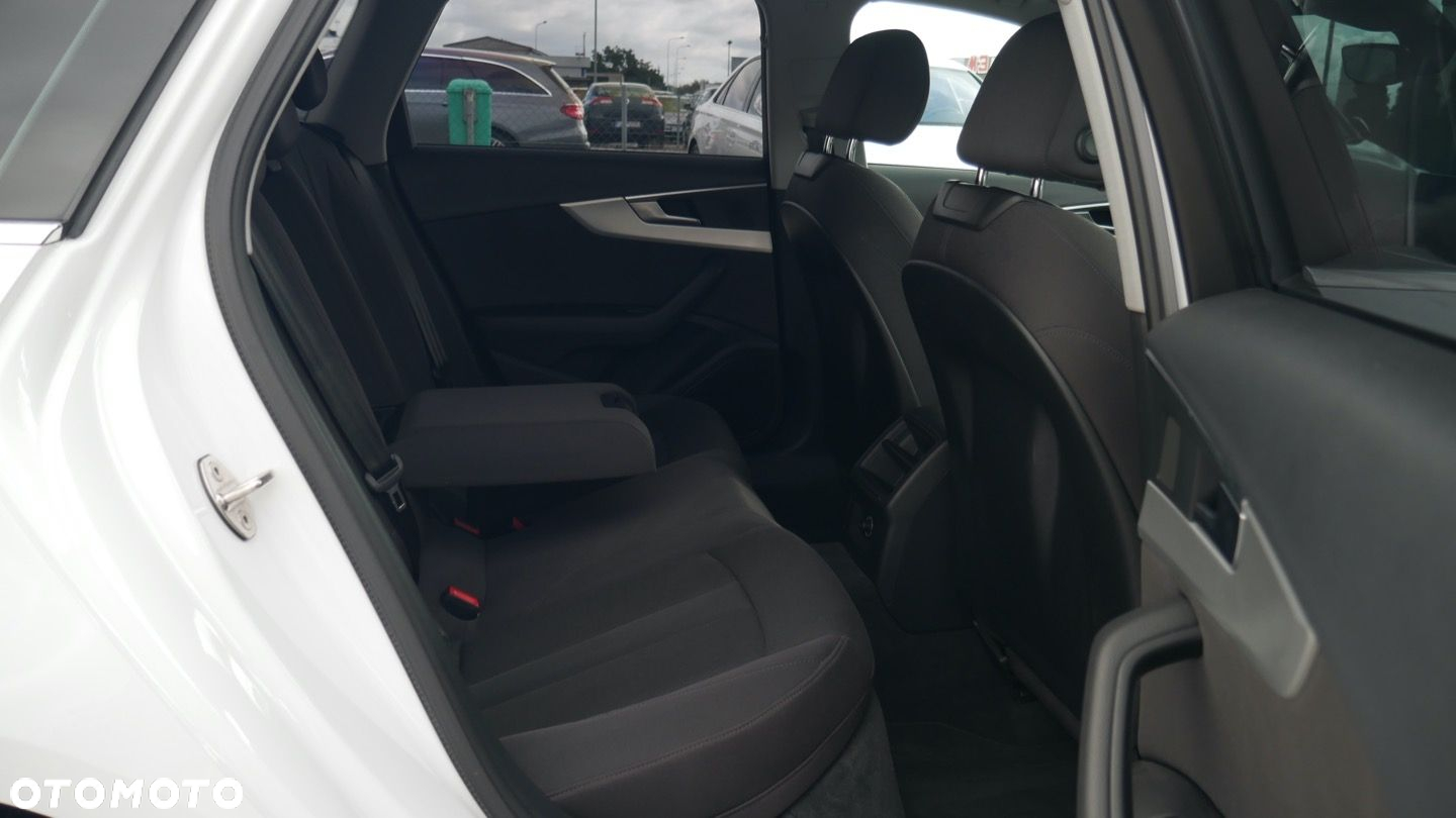 Audi A4 - 12
