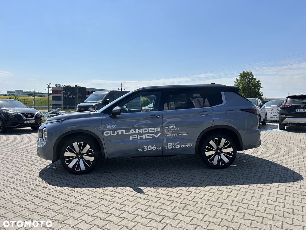 Mitsubishi Outlander Instyle Plus - 2