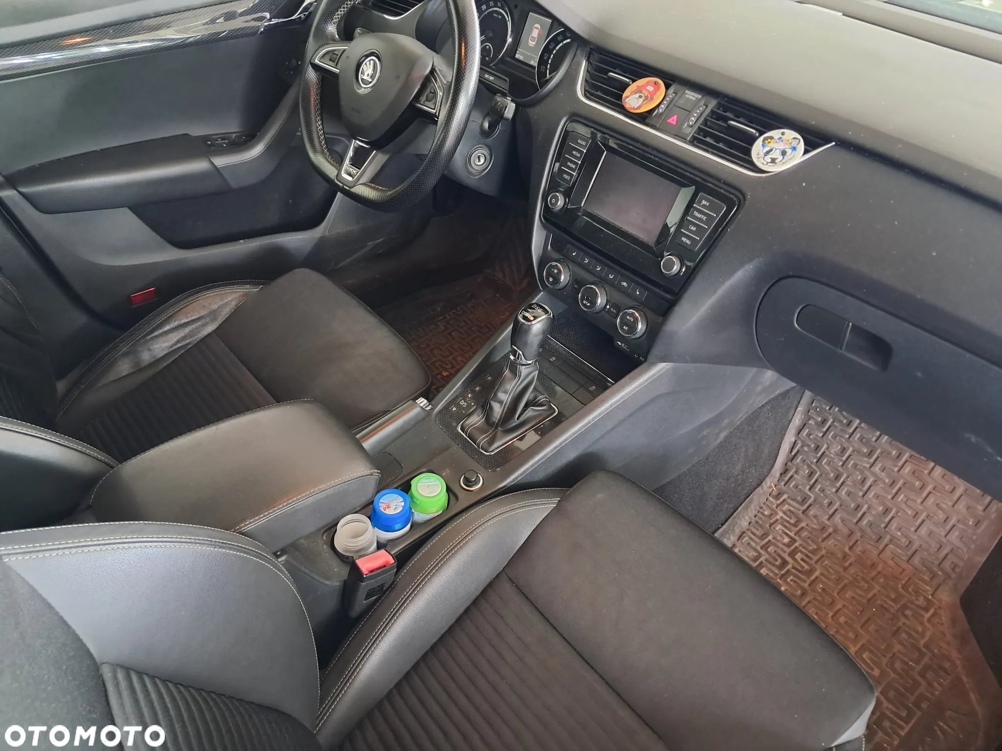Skoda Octavia 2.0 TDI RS DSG - 11