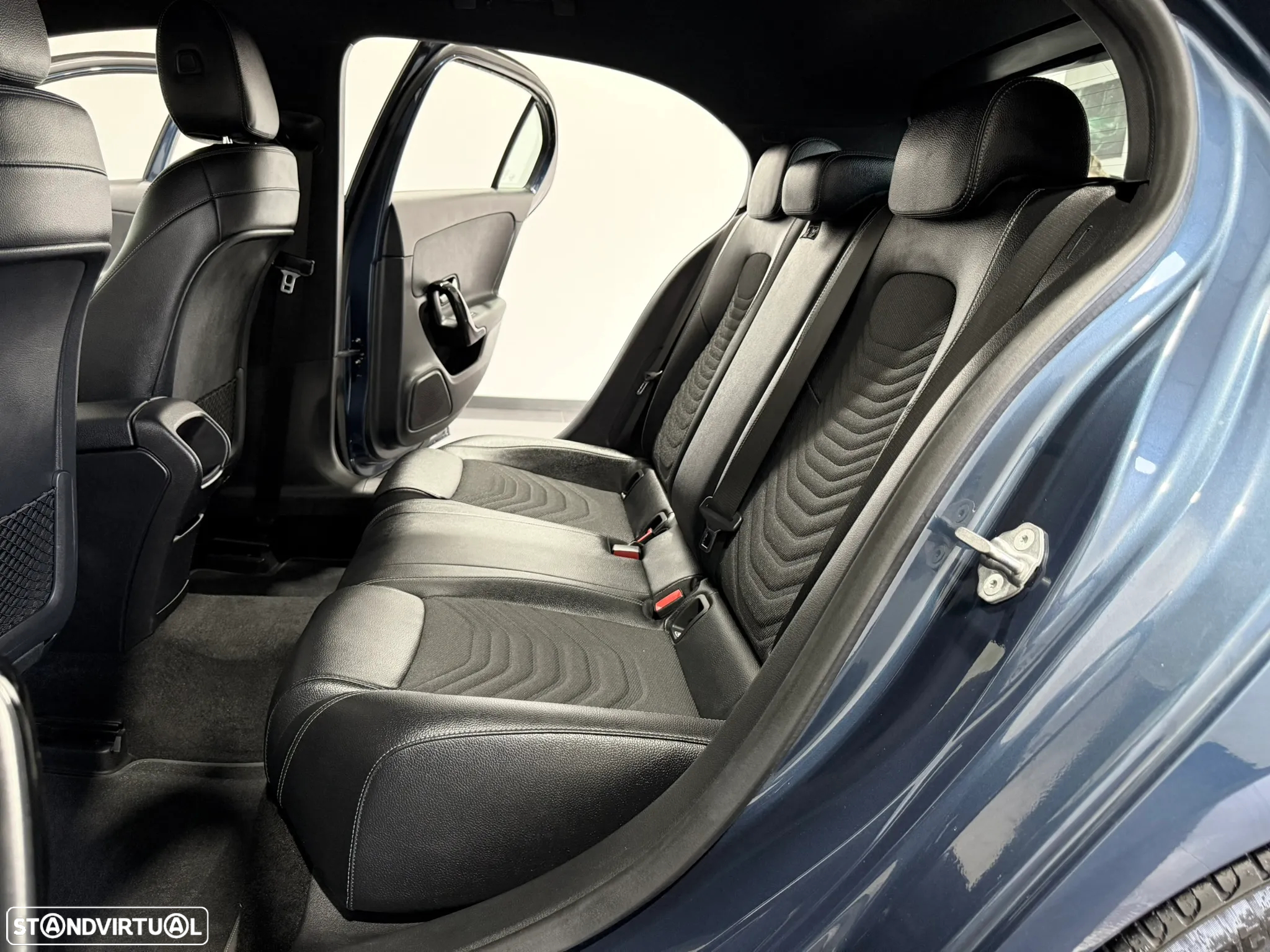 Mercedes-Benz A 180 d Progressive - 41