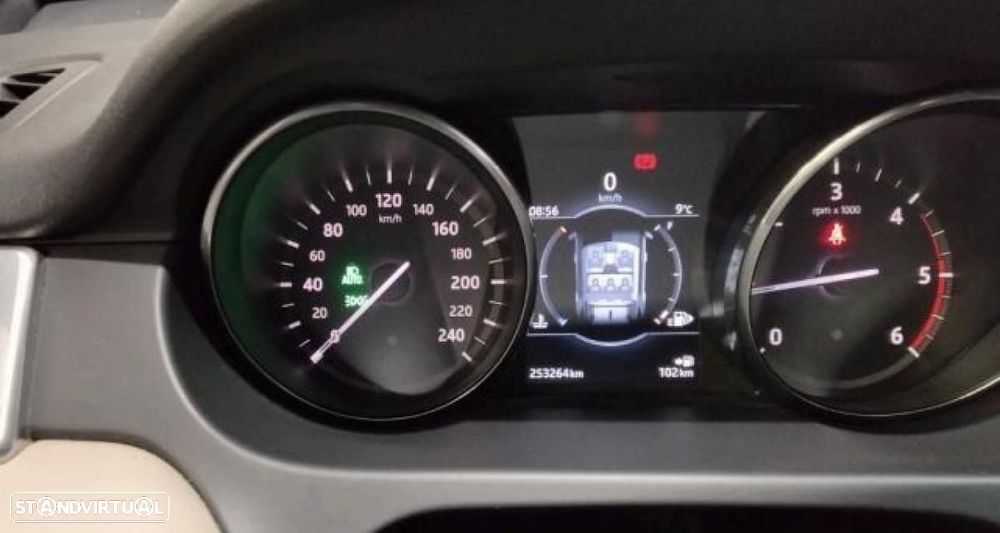 Land Rover Discovery Sport 2.0 eD4 SE - 4